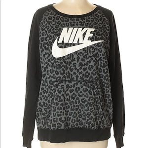XL Nike Sweatshirt